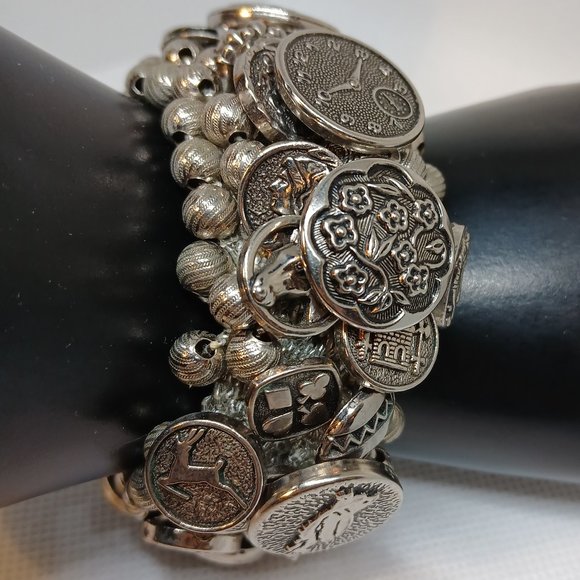 Vintage Retro Reproduction Aestetic Revival Elastic Band Button Bracelet #2W - Picture 8 of 14